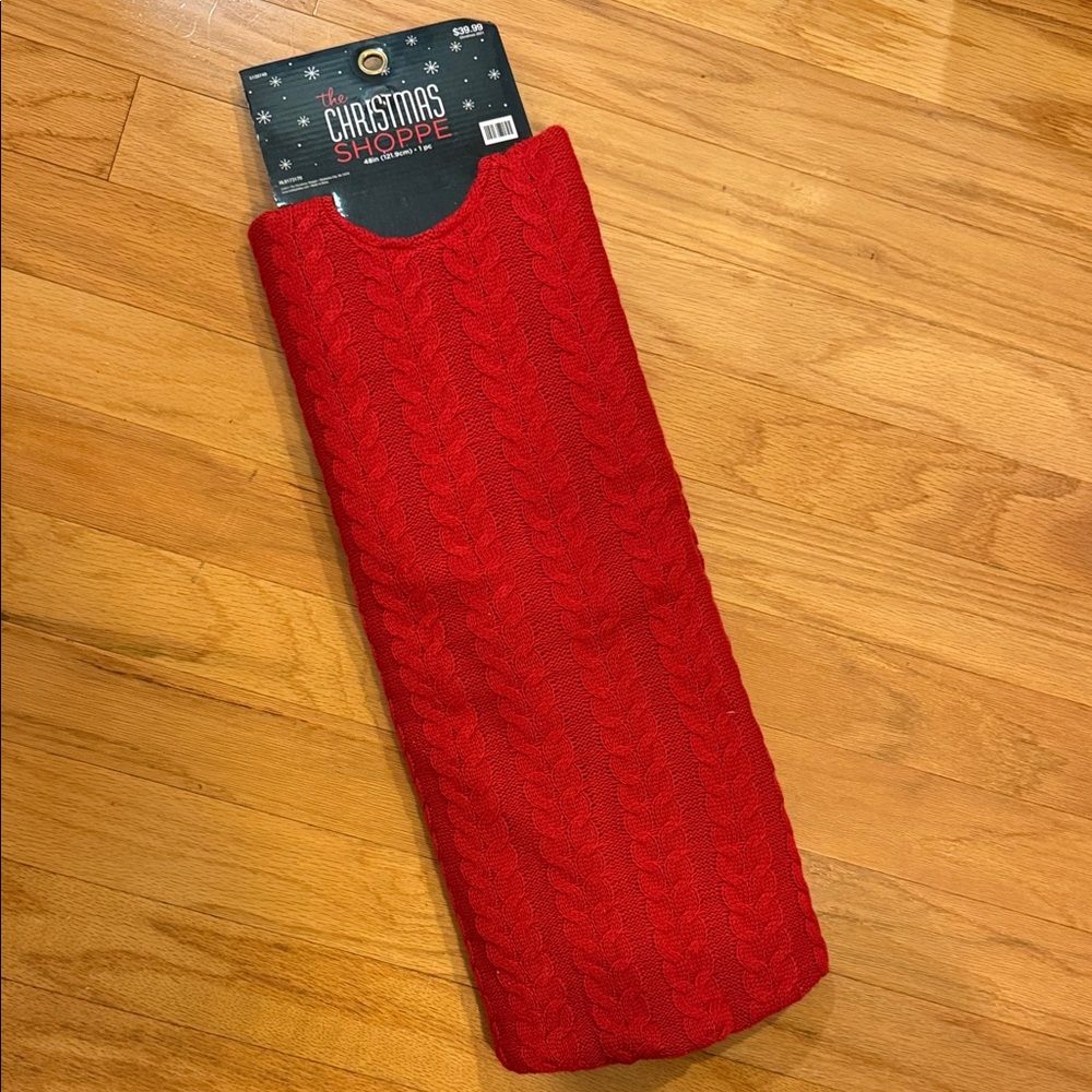Hobby Lobby Red Woven Knit Sweater Tree Skirt New! 48in 
Christmas